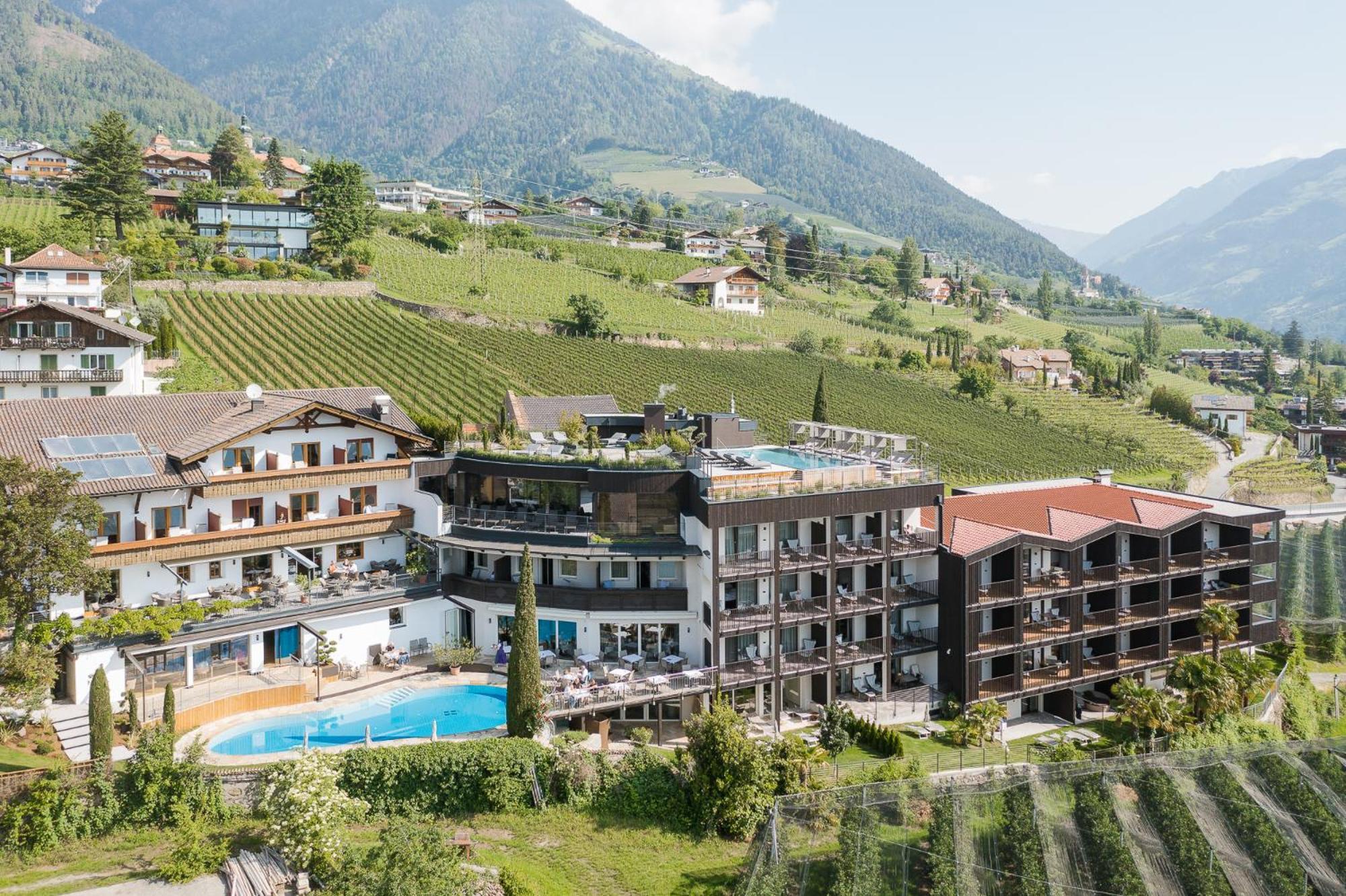Hotel Landsitz Stroblhof Tirolo Exterior foto
